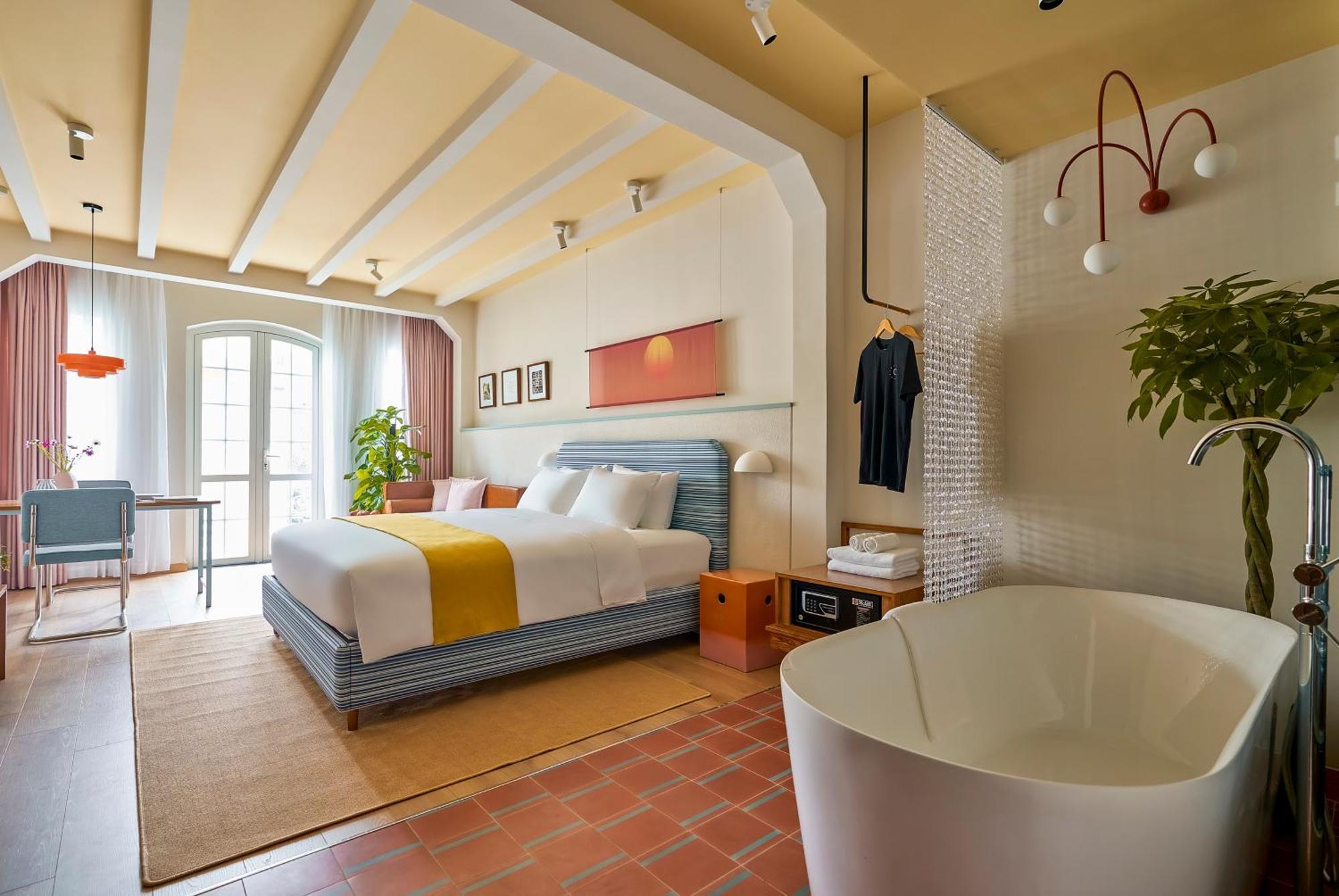 The Urban Resort By Circadian Ho Chi Minh City Exterior photo