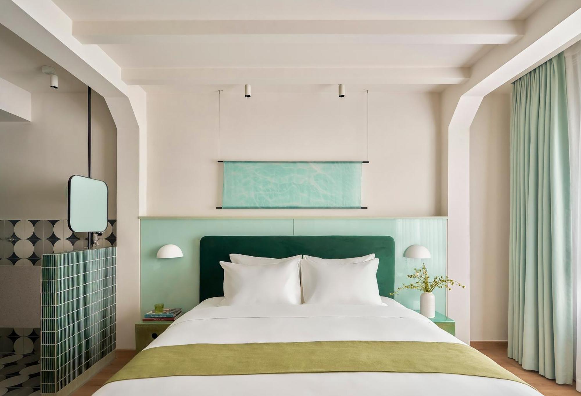 The Urban Resort By Circadian Ho Chi Minh City Exterior photo