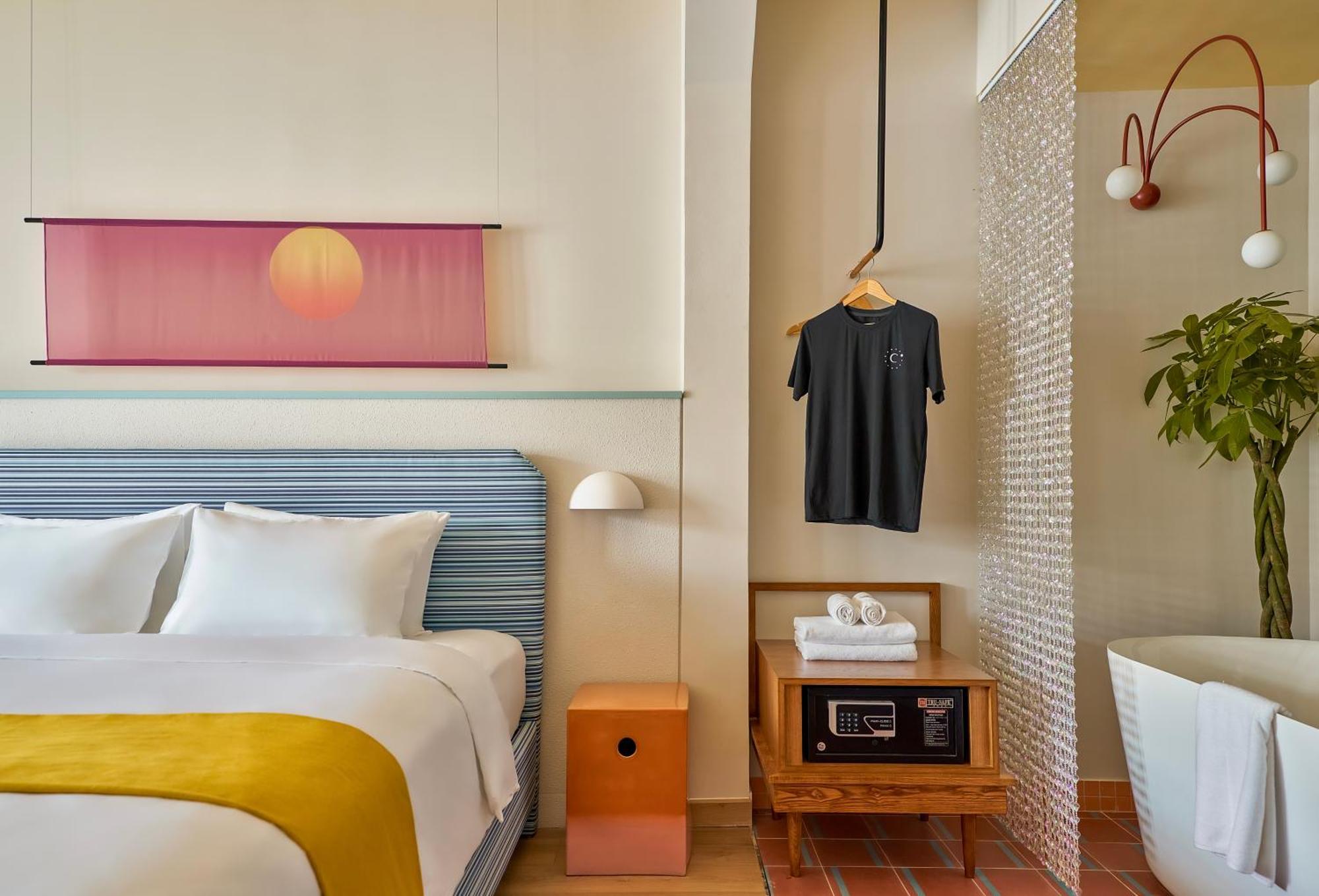 The Urban Resort By Circadian Ho Chi Minh City Exterior photo