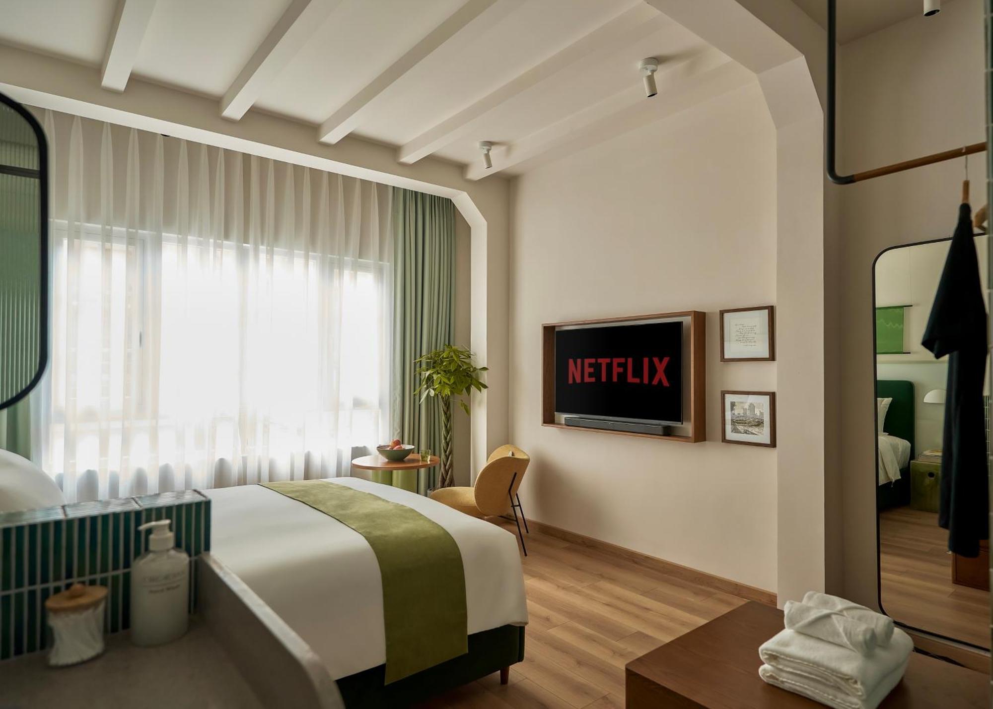 The Urban Resort By Circadian Ho Chi Minh City Exterior photo